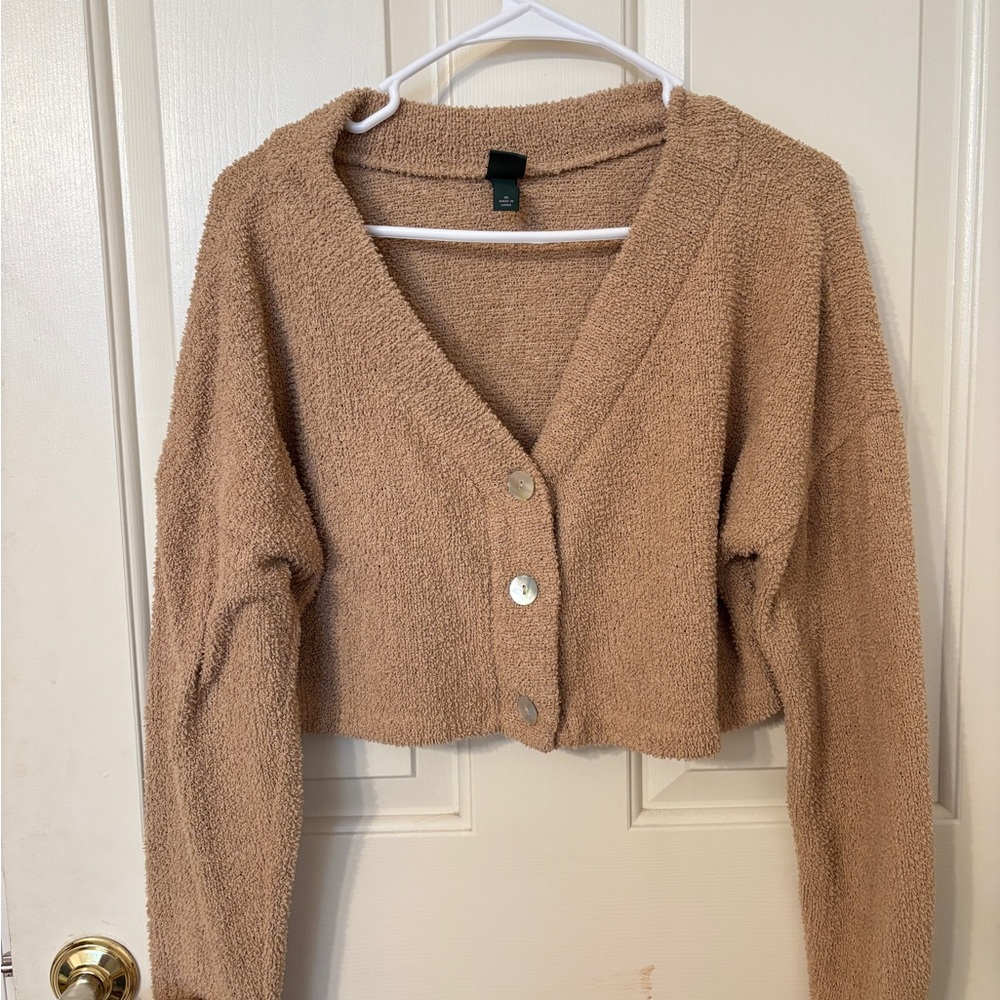 Wild Fable Tan V-Neck Cropped Sweater